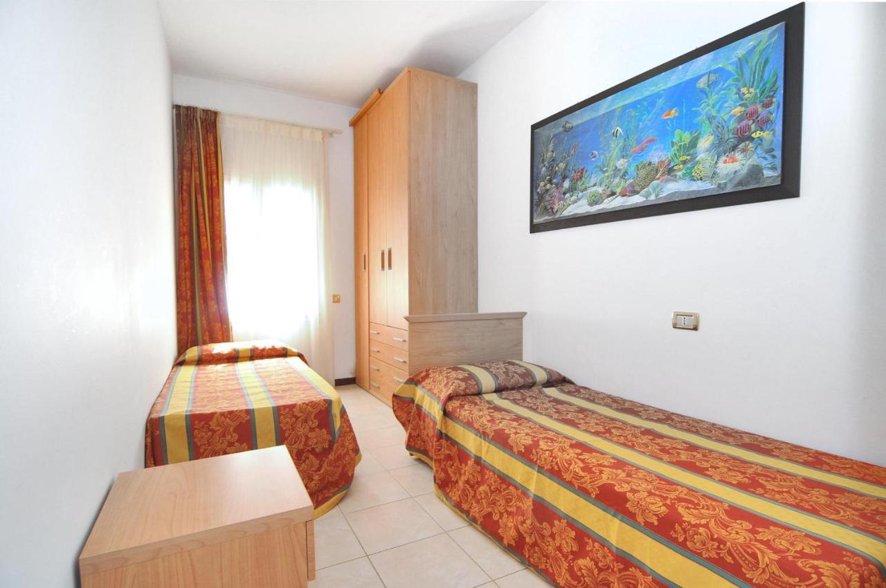 Milan Apartment Caorle Ngoại thất bức ảnh